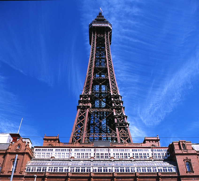 Blackpool Tower in England - The World’s Tallest and Scariest Skywalks